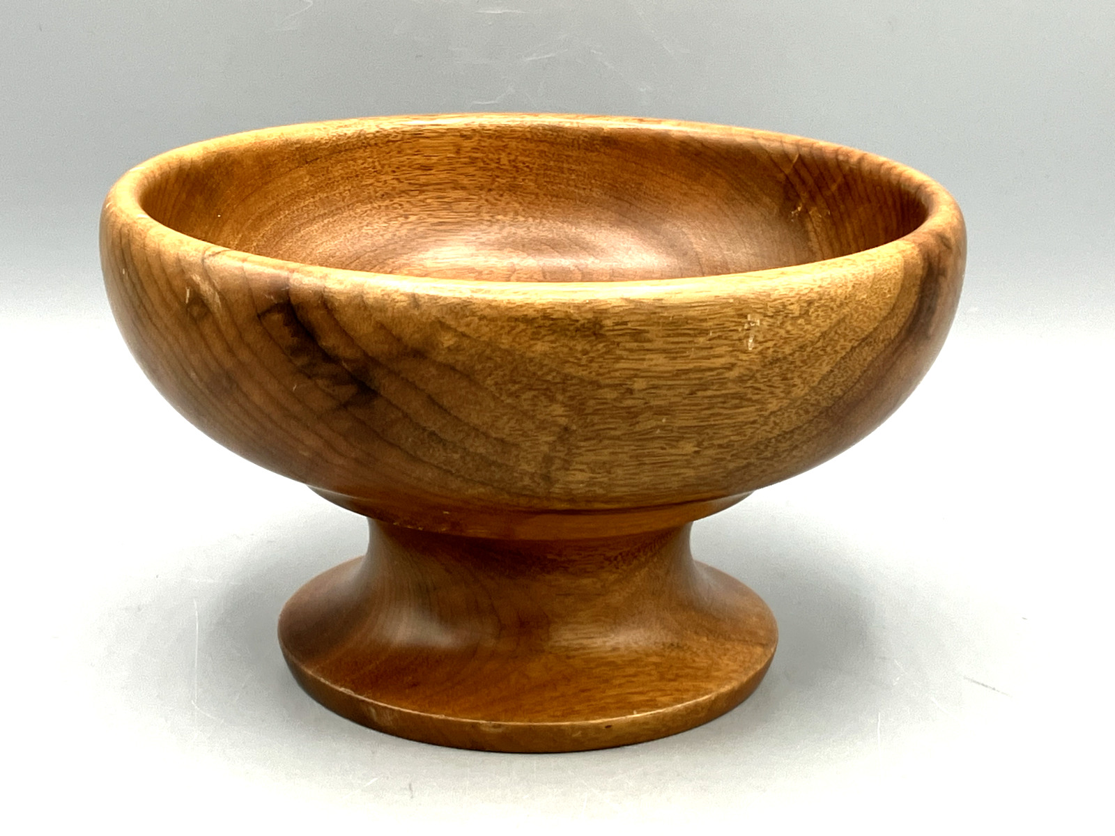 Vintage Rogue River Myrtlewood Carved Pedestal Bowl