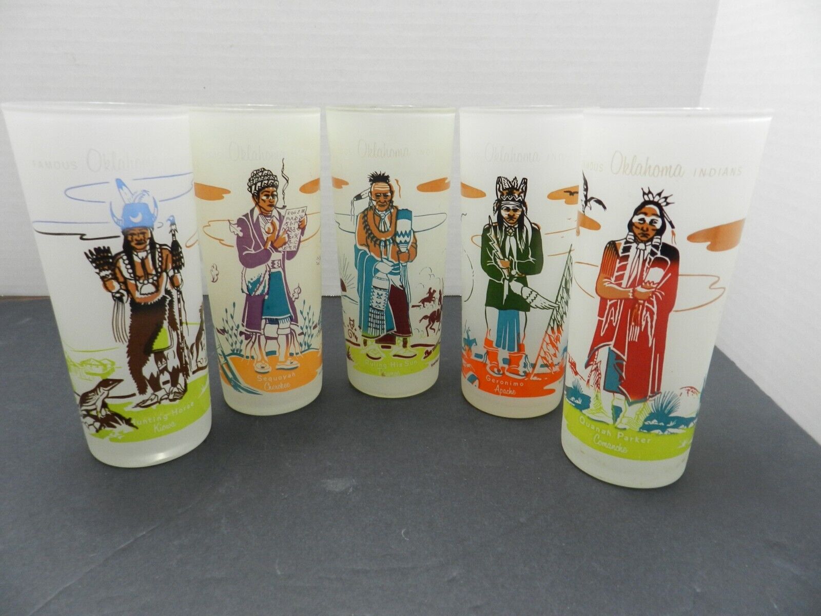 Vintage - 5 “Famous Oklahoma Indians” Frosted Glass Tumblers - 1950s Knox Oil