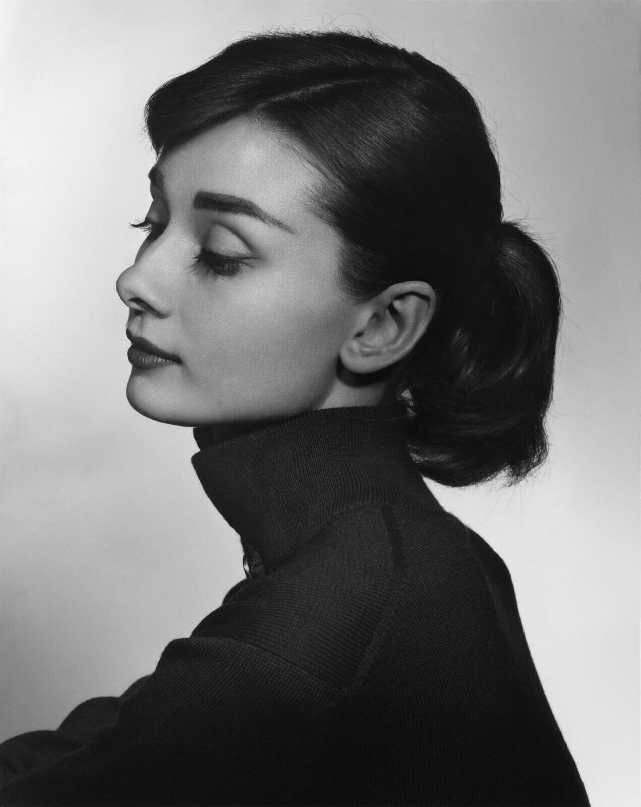 Actress Audrey Hepburn 1956 Classical Hollywood Cinema Picture Photo 8\