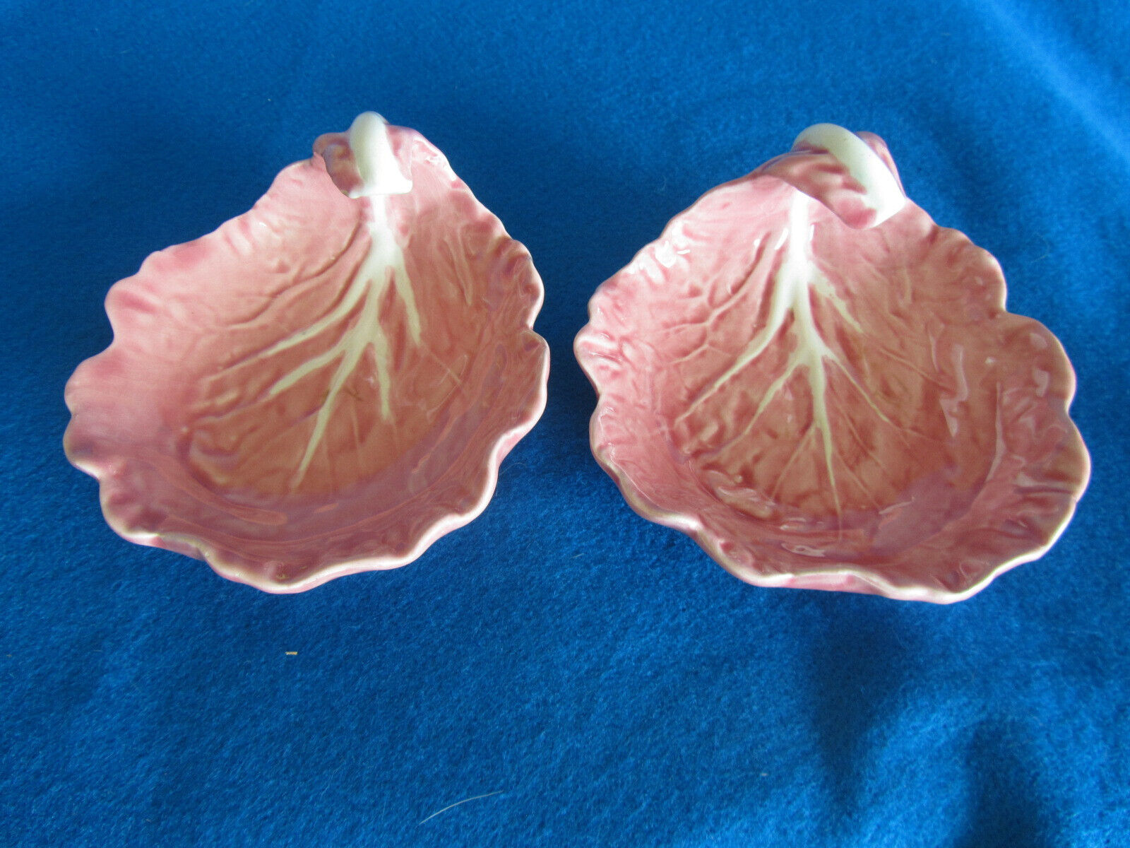 2 Vintage Pink Cabbage Leaf 1596 Dishes Made In Portugal Vintage?