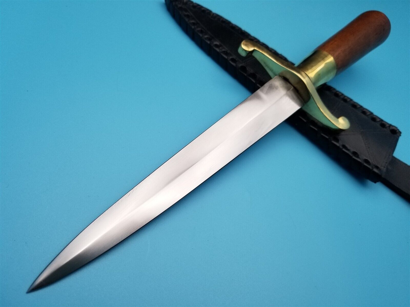  Fixed Blade Dagger Knife Walnut Handle Carbon Steel 7.5\