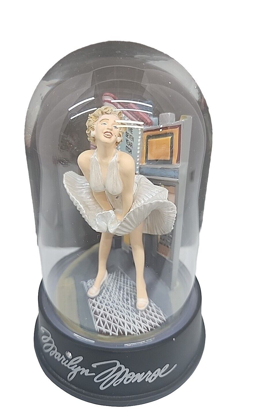 Franklin Mint Marilyn Monroe The Seven Year Itch Limited Edition Figurine 1998 