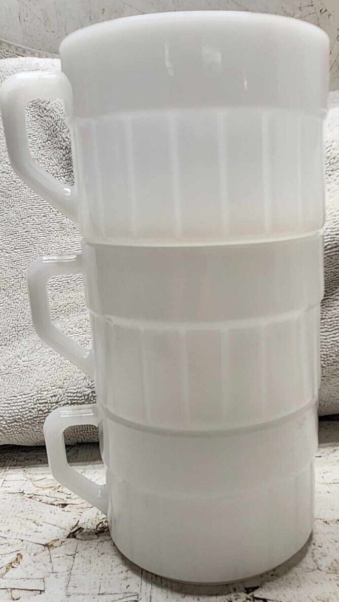 3 Vintage Federal White Milk Glass Coffee Mugs Cup Ribbed Stackable D Handle