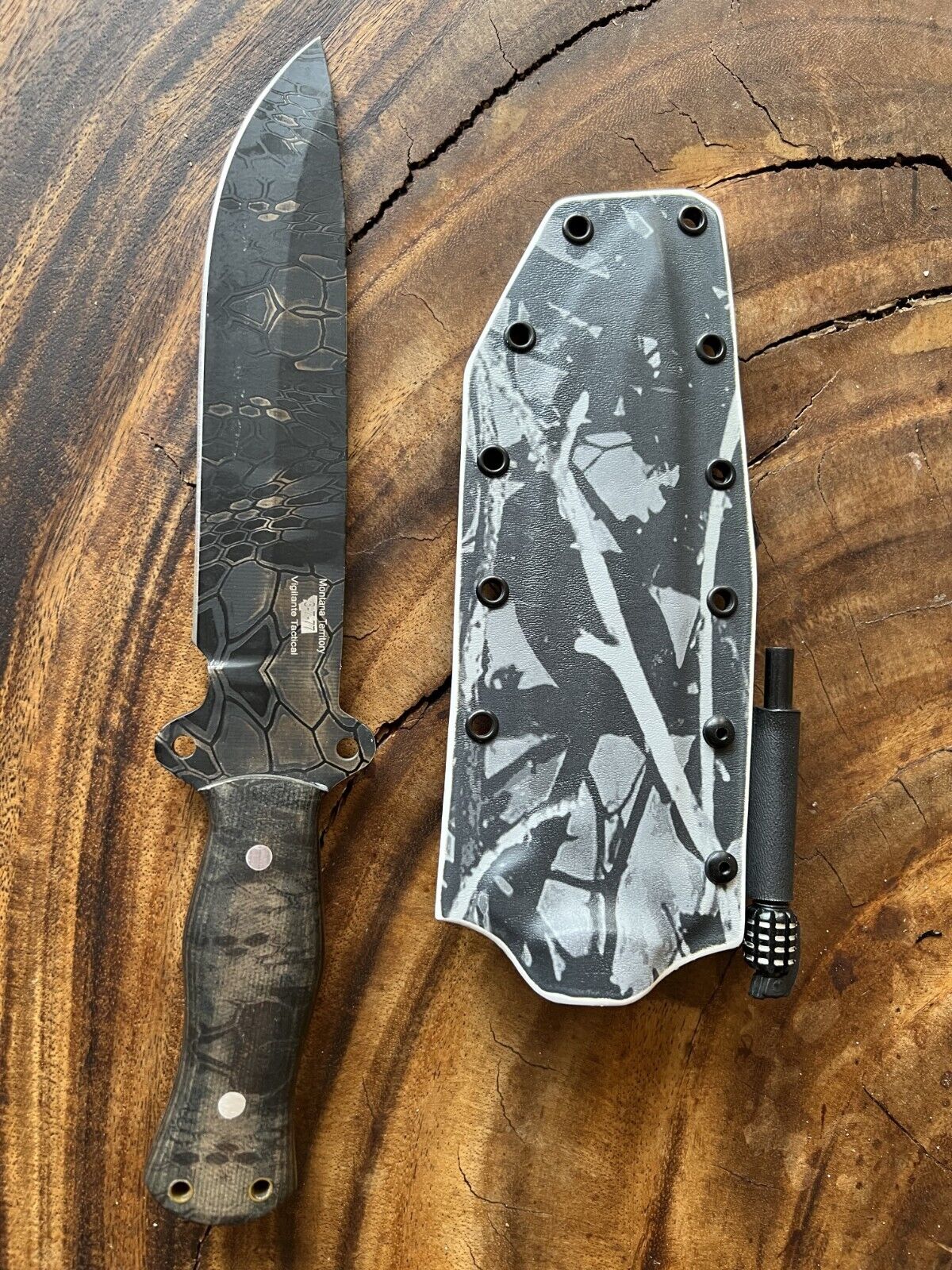 Custom Handmade Montana Territory Vigilante Tactical Knife with Kydex Holster