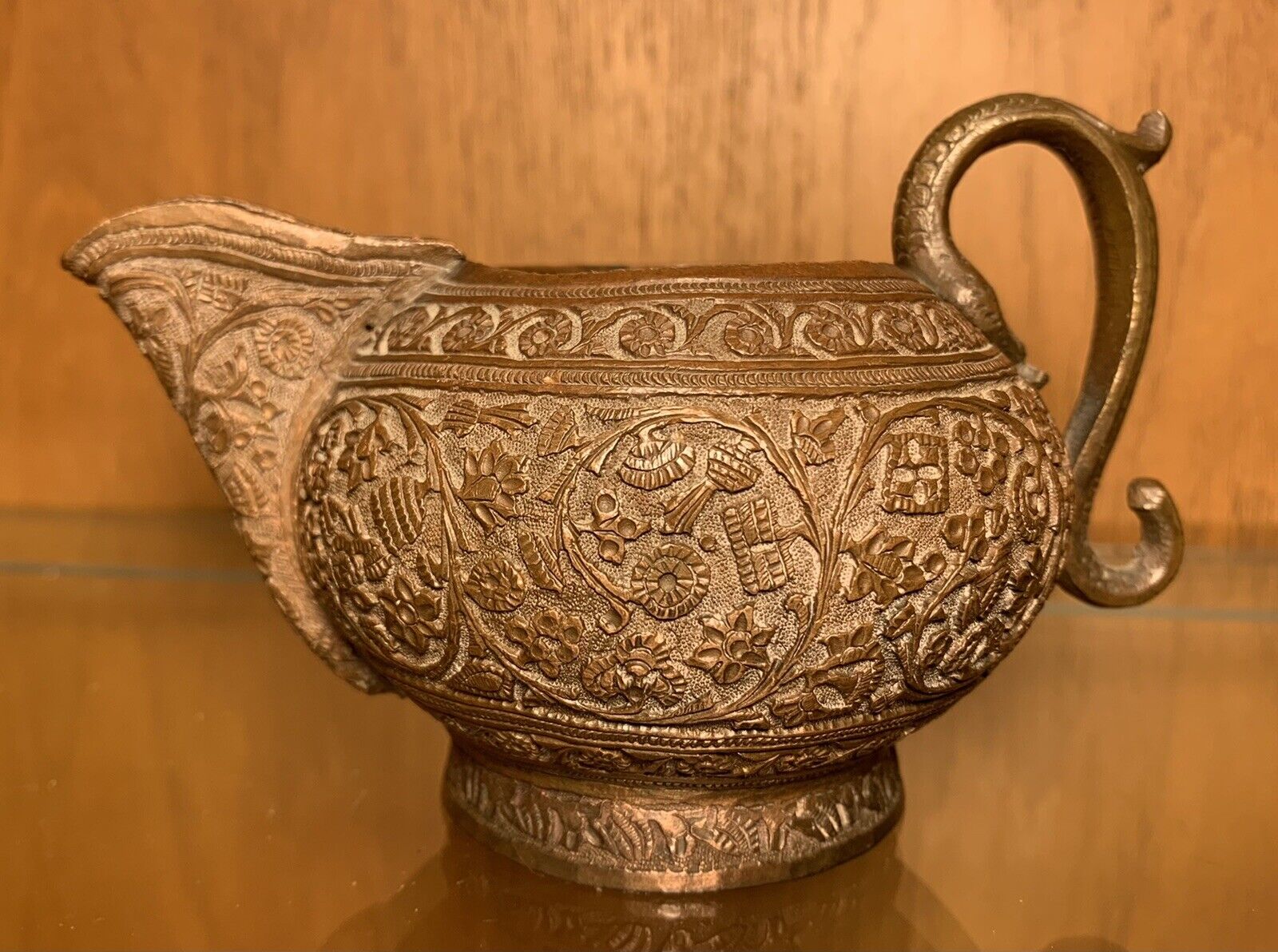 Exquisite Antique Middle East Floral Repousse Indian Copper Pot Snake Handle 5”