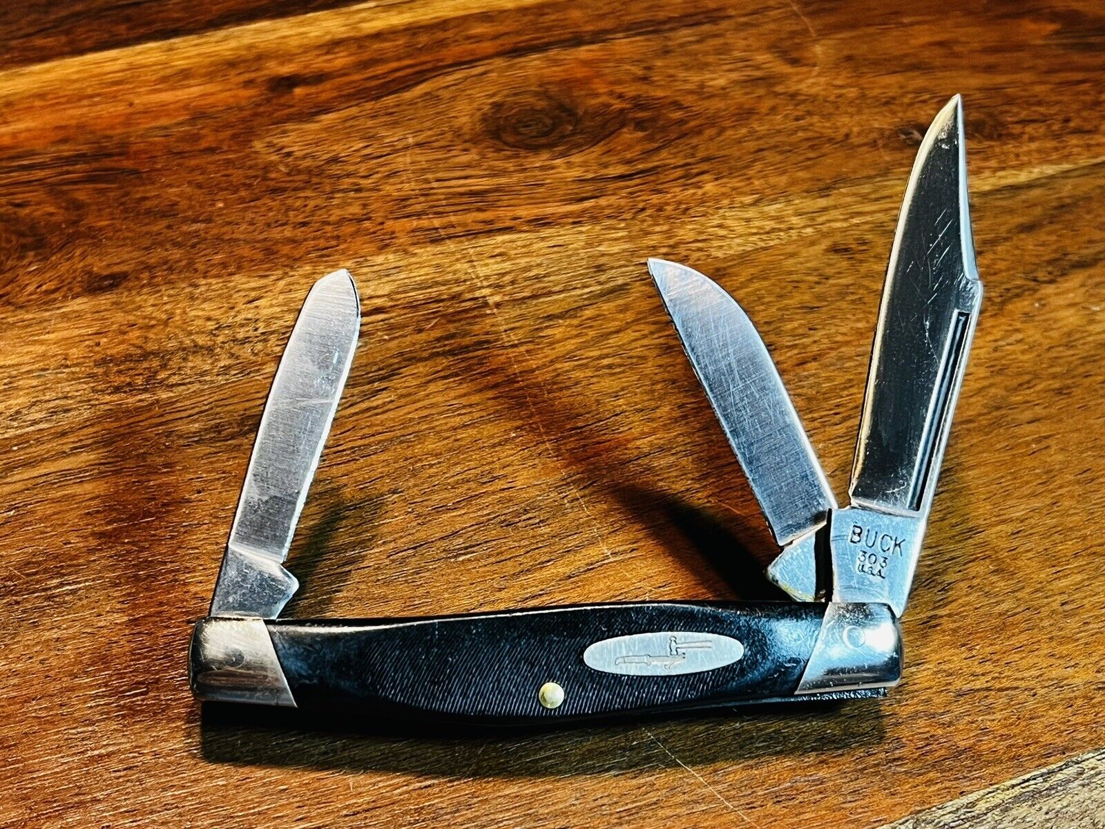 Vintage 1972-1986 BUCK USA 303 Black Cadet Pocket Knife Saw Cut Delrin