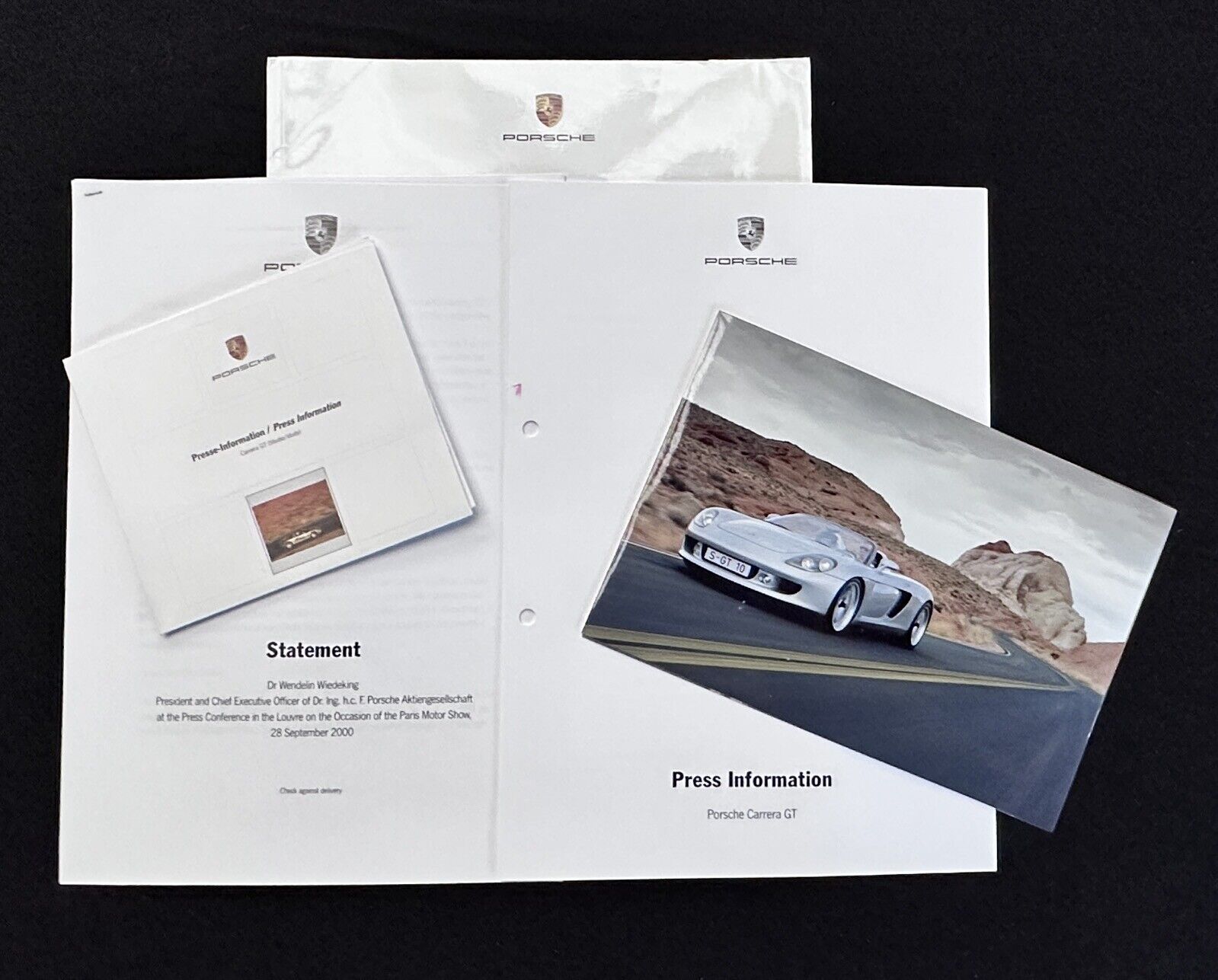 Porsche Carrera GT Press Kit Photos +CD 2003 Geneva International Motor Show