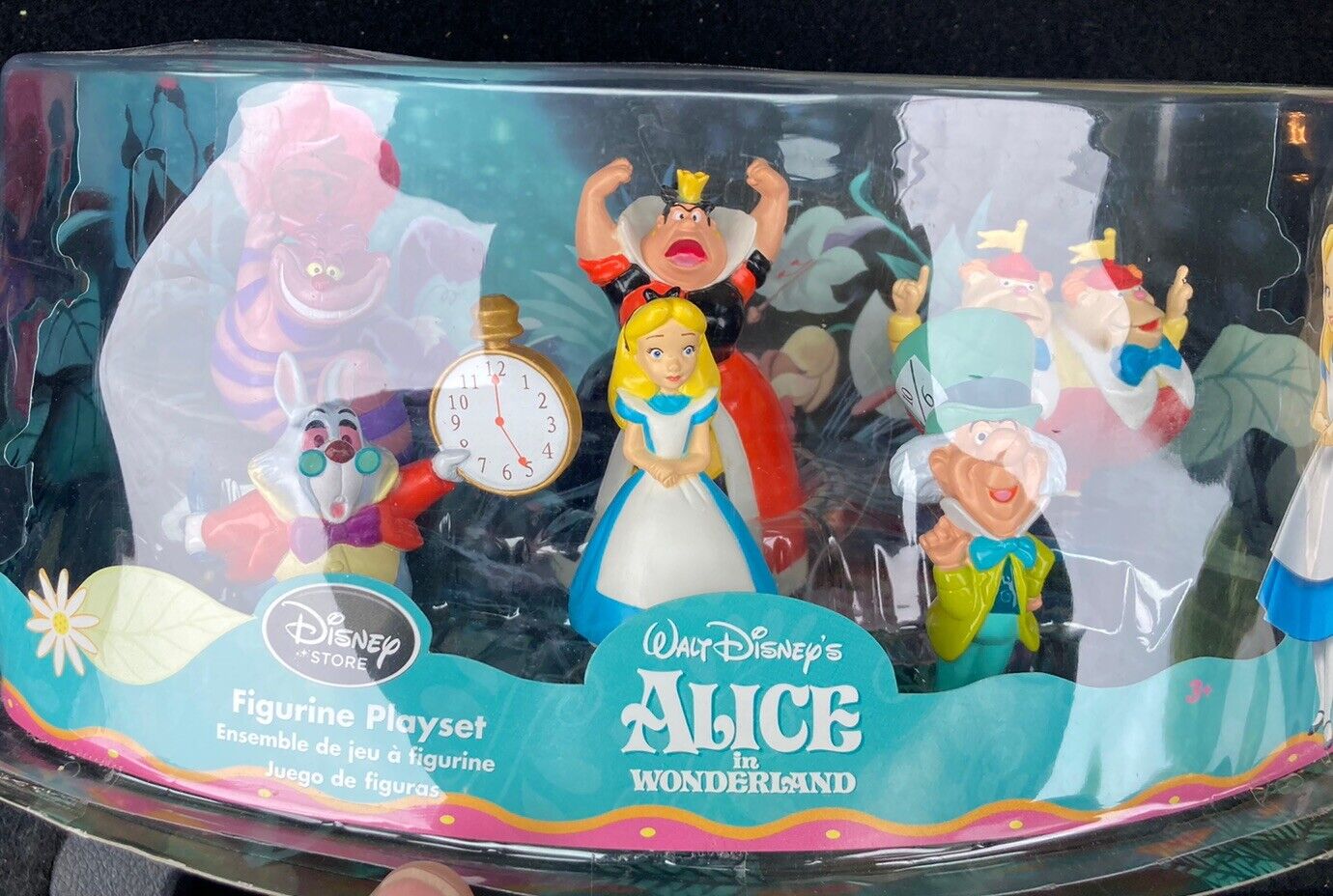 6 PVC Disney Alice In Wonderland  Figures -New in Box