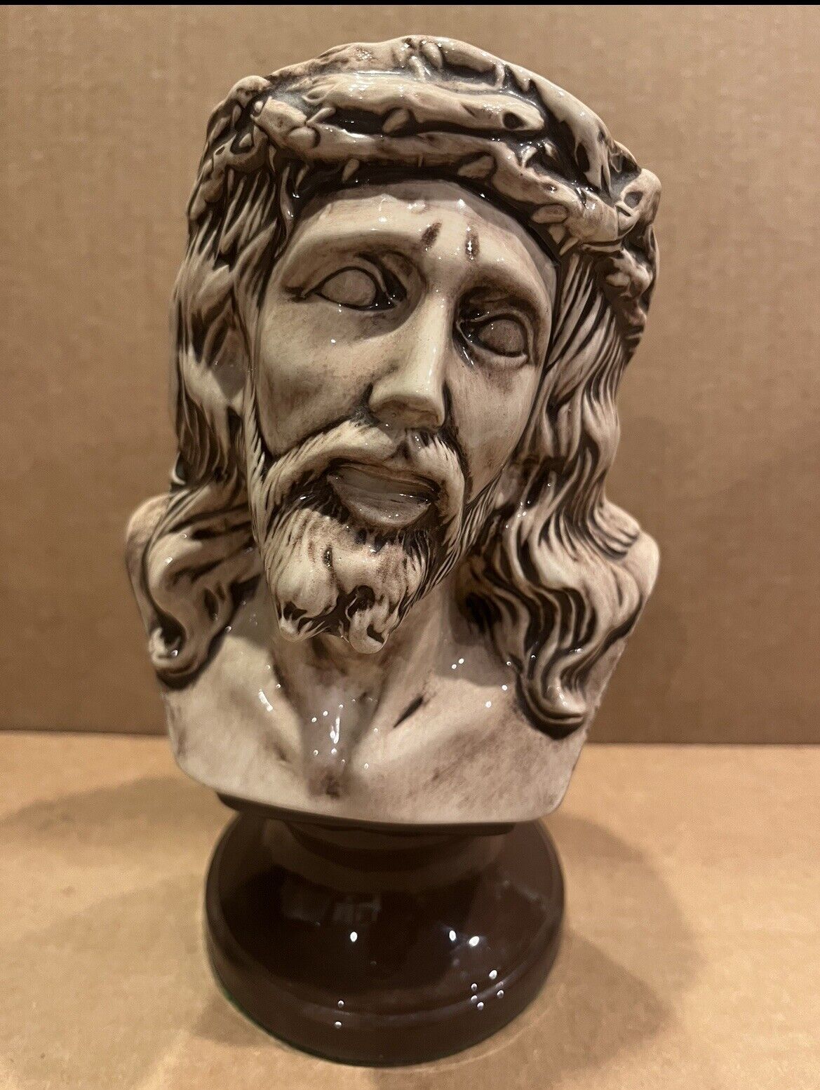 Vintage Handpainted Ceramic Jesus On A Pedestal Bust 9” Tall Crown Of Thorns