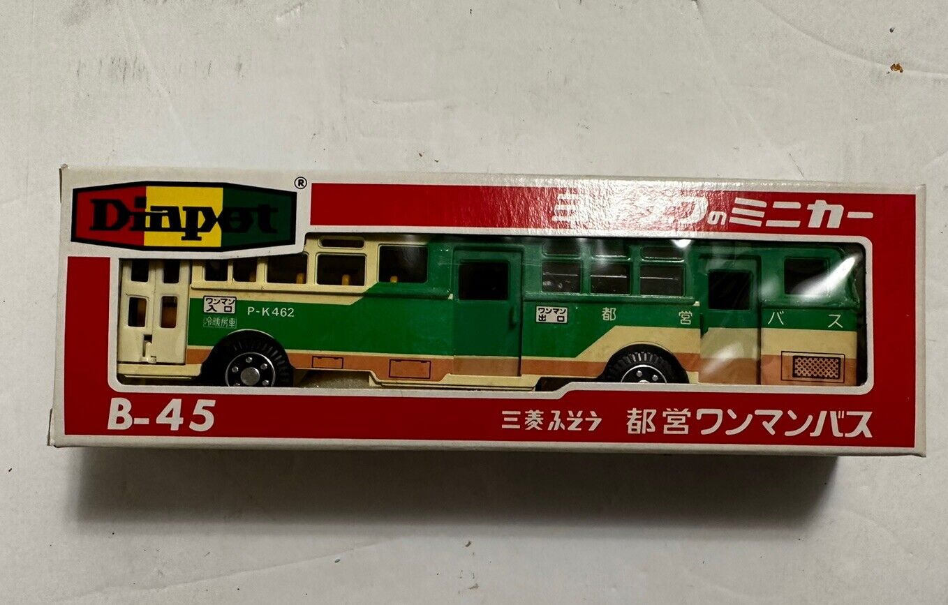 Diapet Yonezawa Toys (Japan) - Mitsubishi Fuso Bus B-45 1:60 Scale Diecast