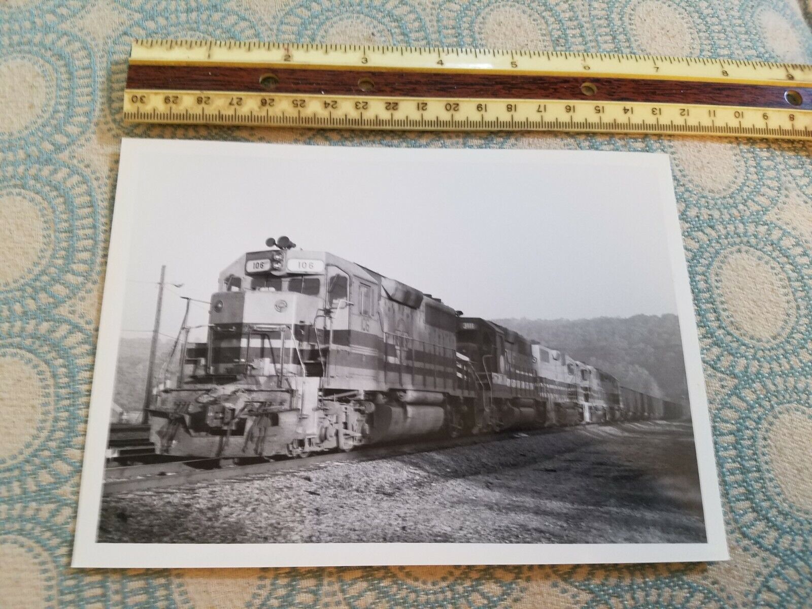 AALW VTG 7X5 B&W Railroad Train Locomotive Engine 106