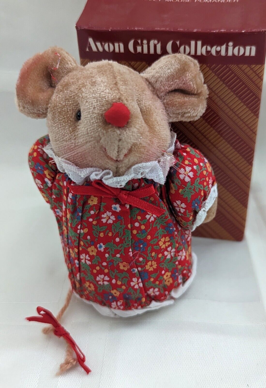 NEW Avon Gift Collection Miss Molly Mouse Pomander VINTAGE