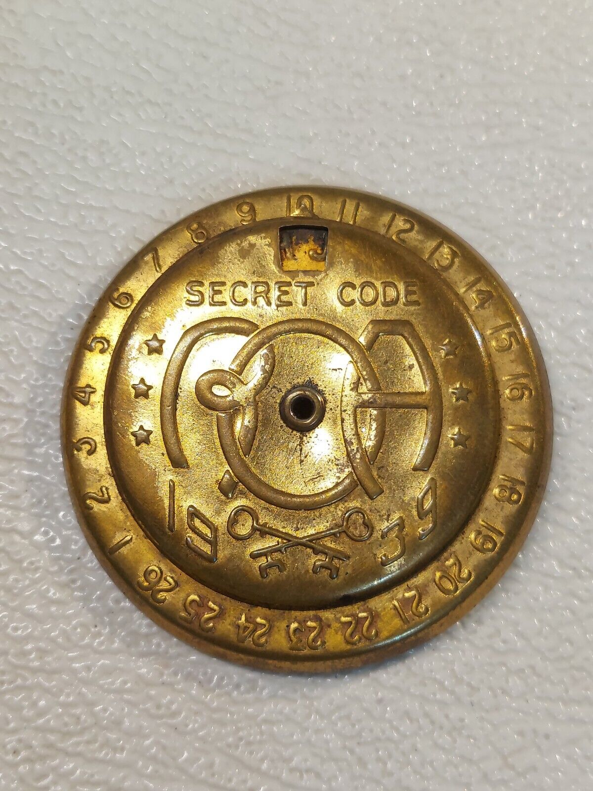 ROA Radio Little Orphan Annie Decoder Secret Code Pin Ovaltine 1939 Premium