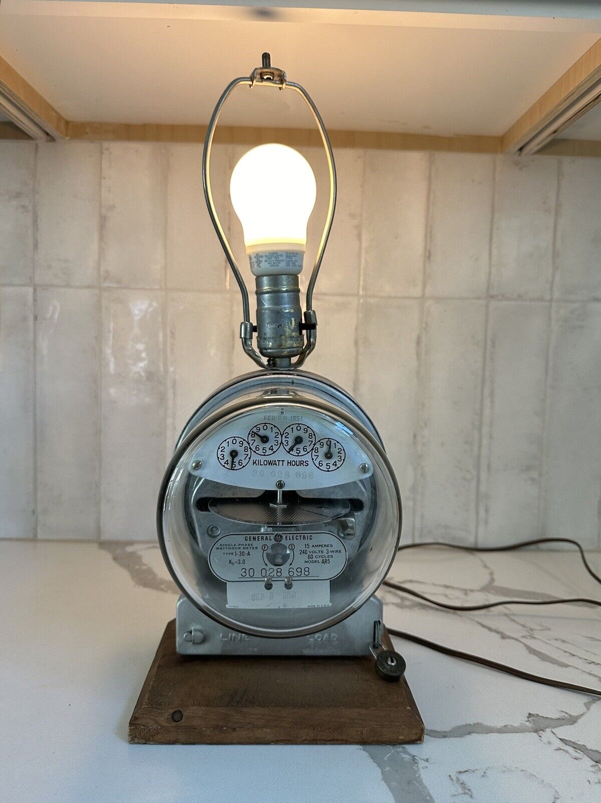 Working General Electric METER Lamp ~ Wood Base W/O Shade ~ Steampunk