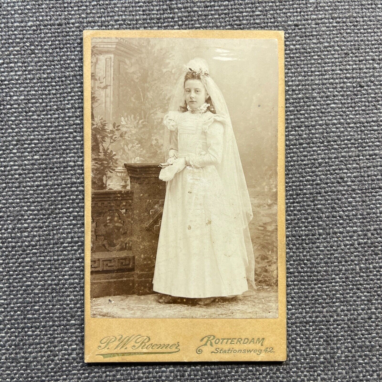 CDV Photo Antique Portrait Girl White Dress Veil Bible First Communion Germany