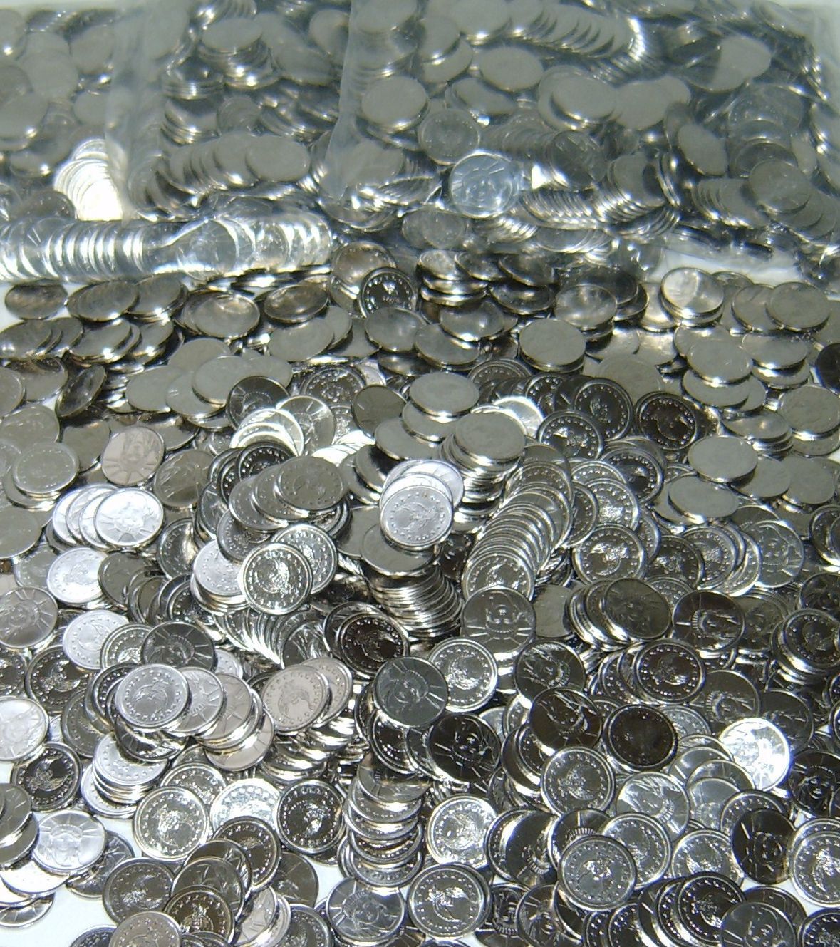 100 STAINLESS LIBERTY/EAGLE TOKENS FOR PACHISLO SKILL SLOT MACHINES - BRAND NEW