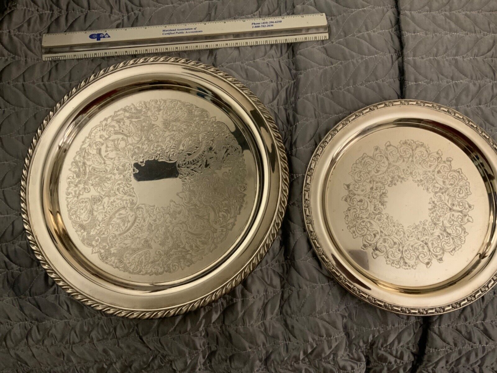 Two Vintage 1960s Oneida Etched Round Silver plate Serving Trays 10”, 12.5” lot