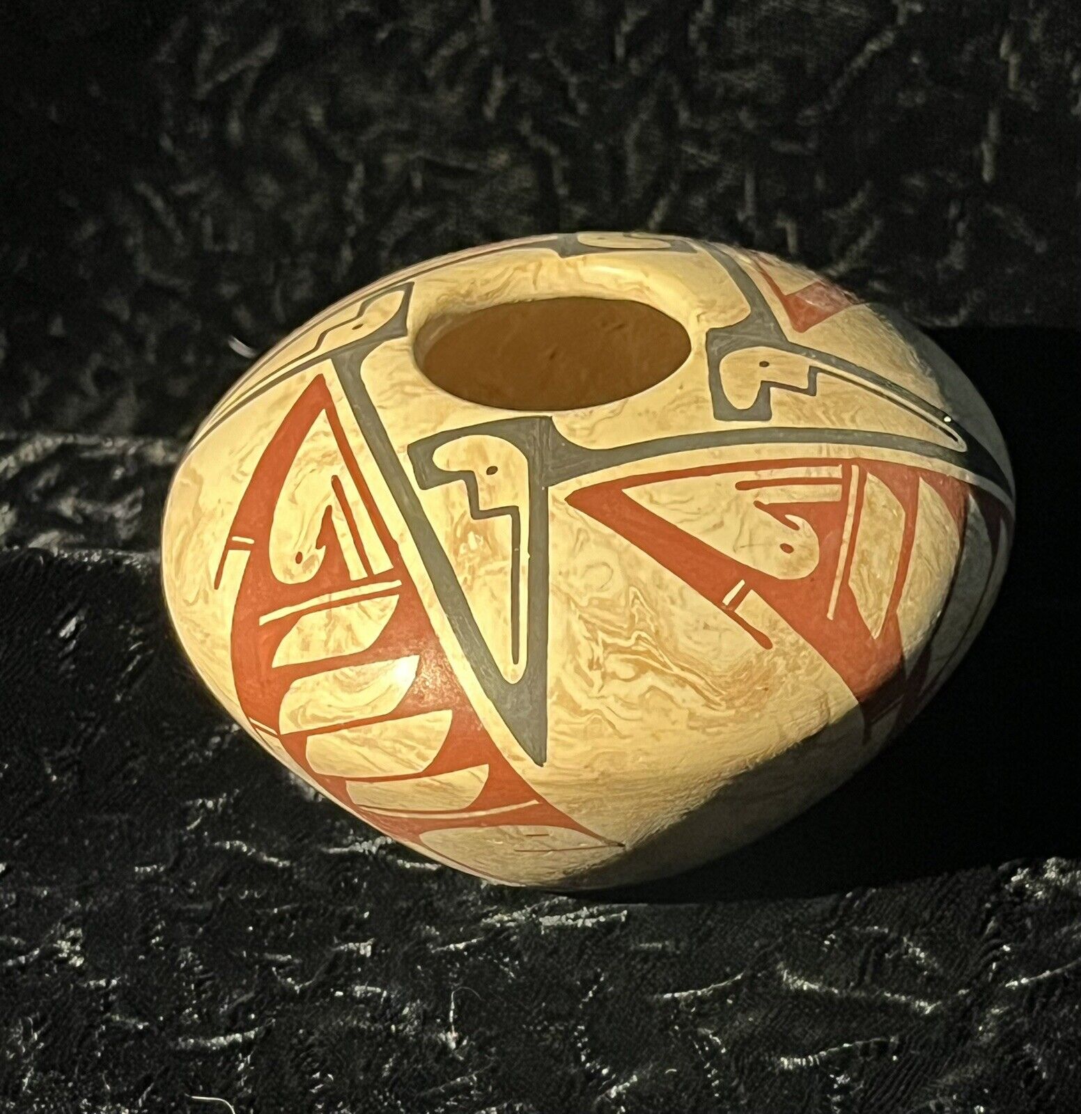 Native American Handmade Clay Pottery Handmade Small Pot Signed