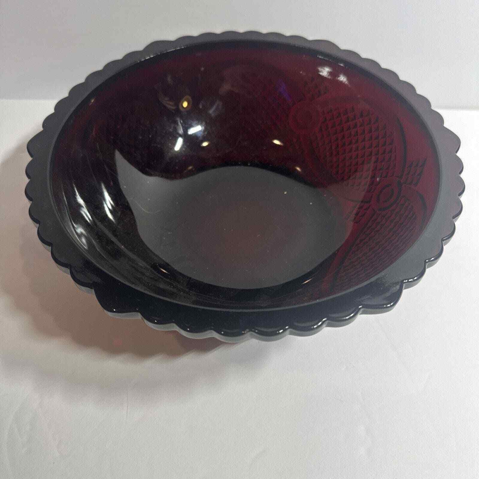 Vintage Avon Red Ruby 1876 Cape Cod Serving Bowl Excellent Gift