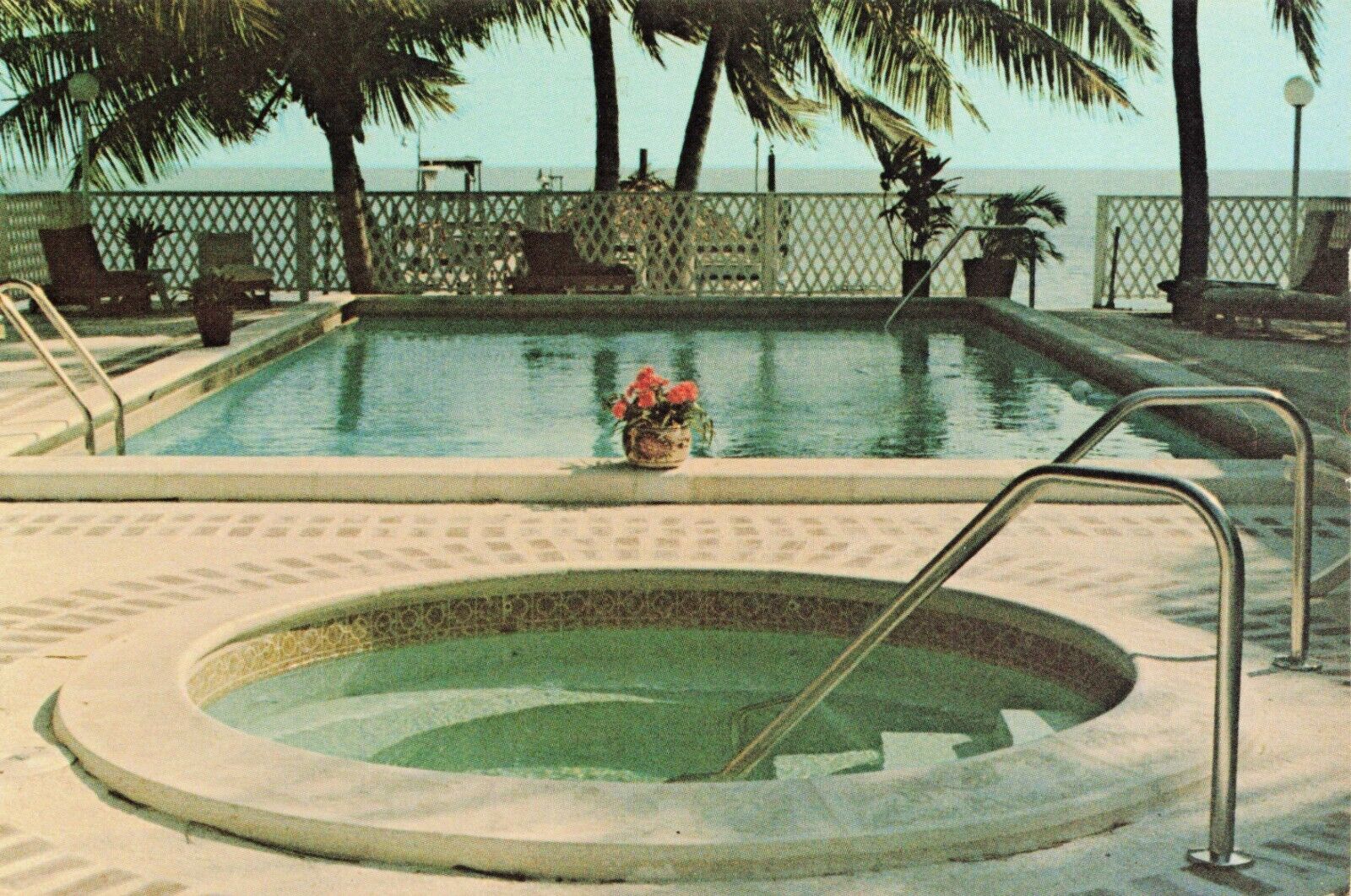 Marathon Shores FL Rainbow Bend Fishing Club Pool View Vintage Postcard Unposted