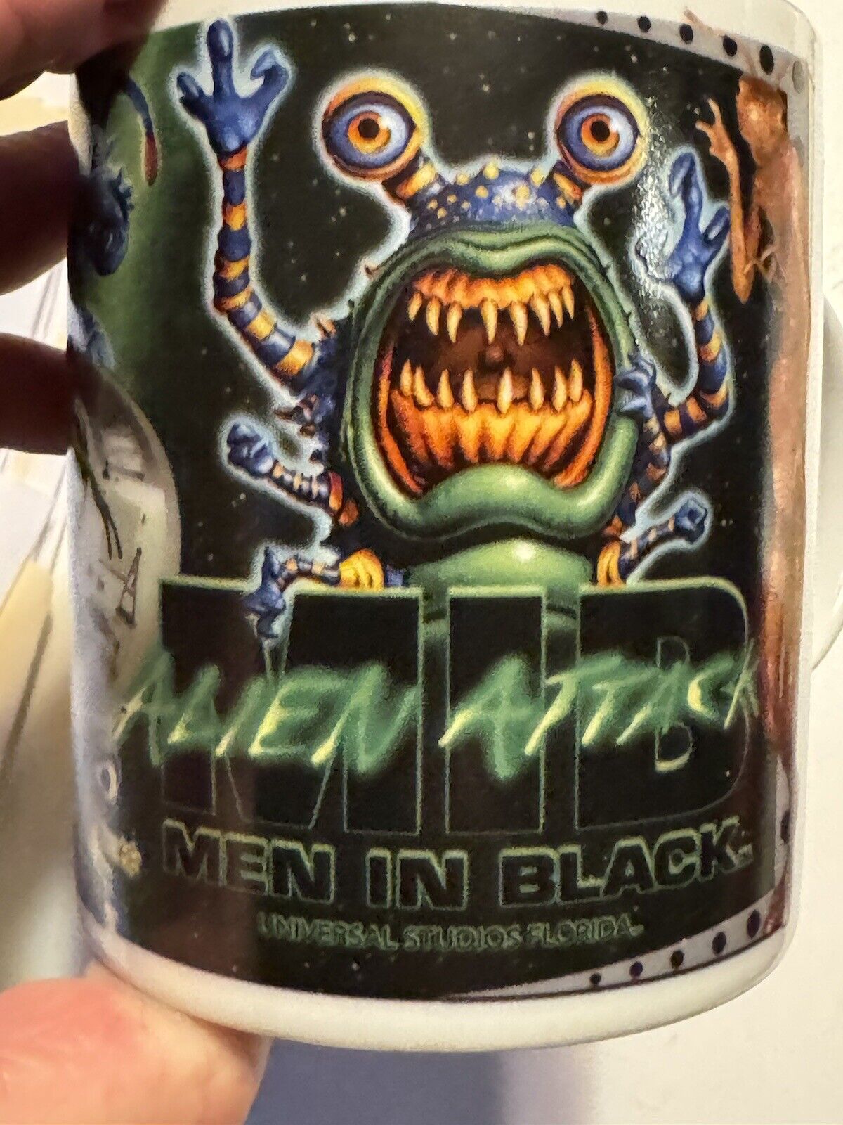 MIB Men In Black Alien Attack 2006 Graphic Sci-Fi Coffee Mug MINTY