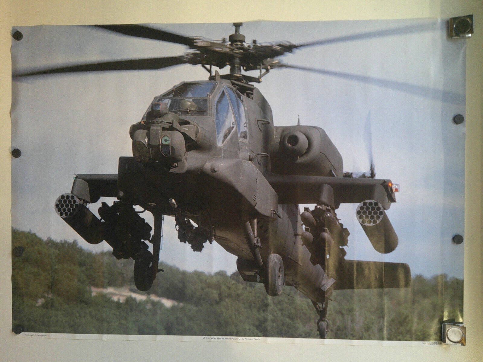 PLAISTOW PICTORIAL #C184 AH-64 APACHE HELICOPTER 7TH HEAVY CAV. POSTER 25\