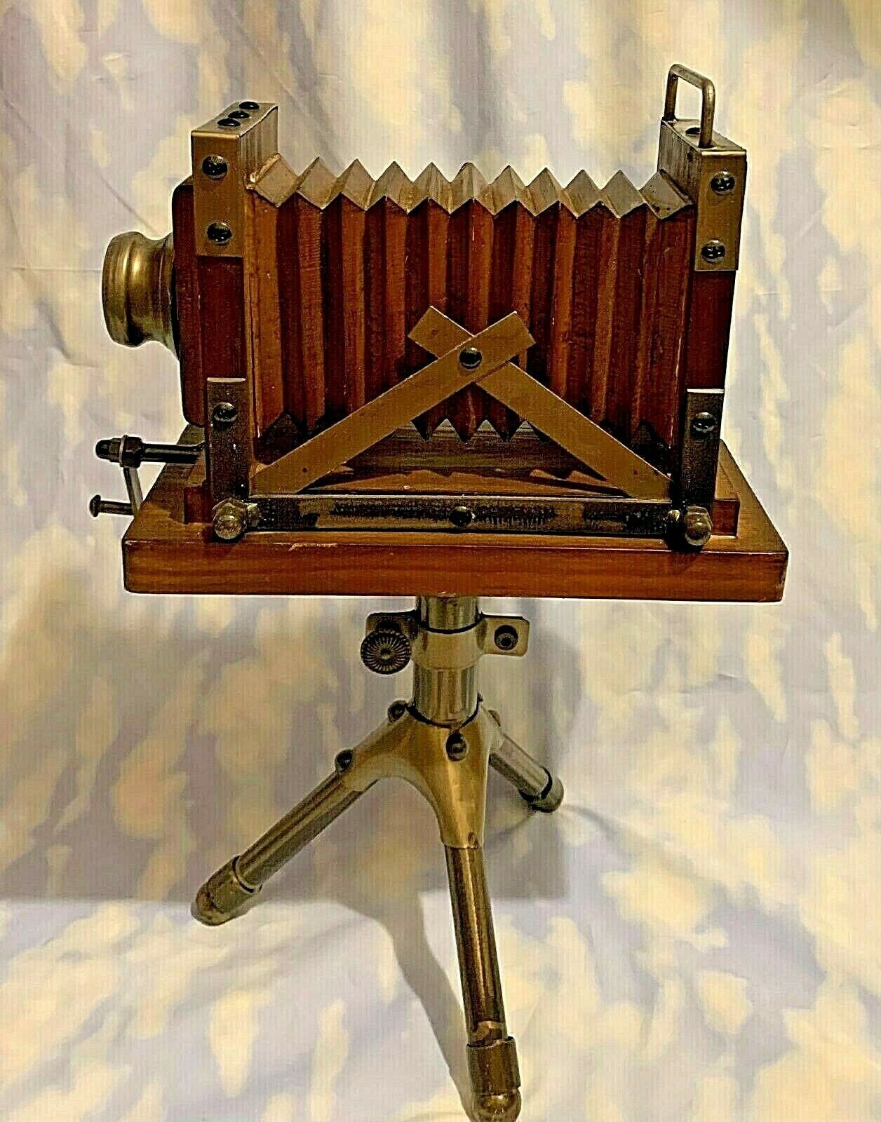 Vintage Antique Decorative Old Look Camera on Wooden Tripod Stand, Studio Gift