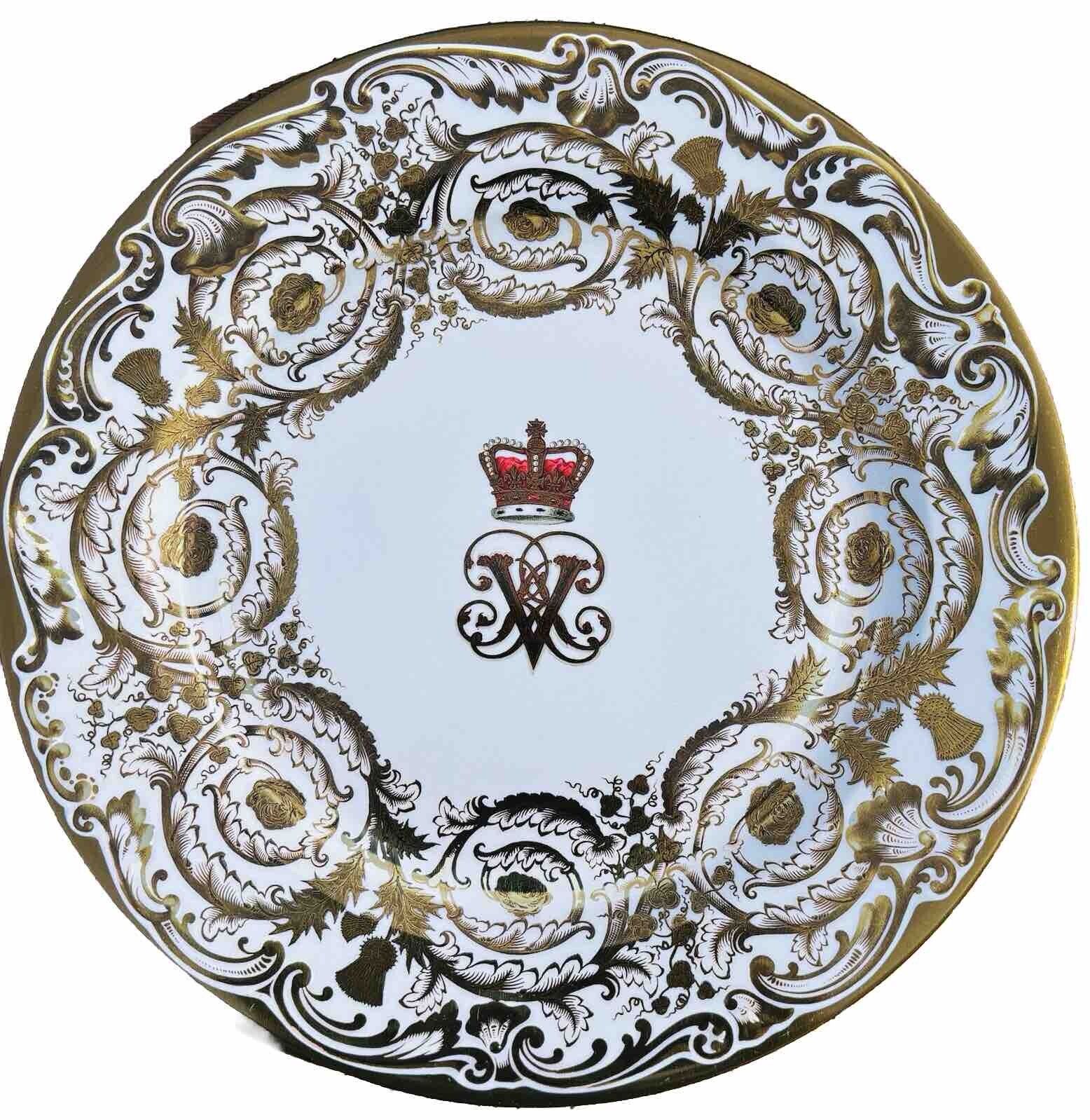 👑ROYAL COLLECTION ENGLAND COMMEMORATIVE TIN PLATE (VICTORIA & ALBERT PLATE)