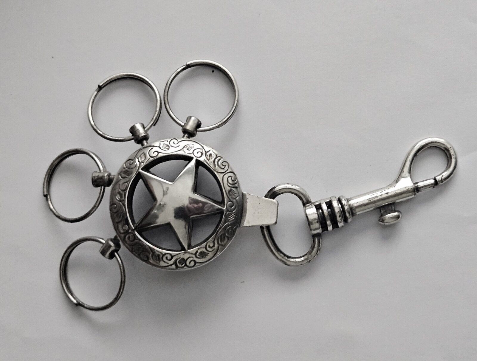 Silver  STAR Keychain Snap Swivel Bolt 4 Split Rings Key Ring Western Texas BOLD