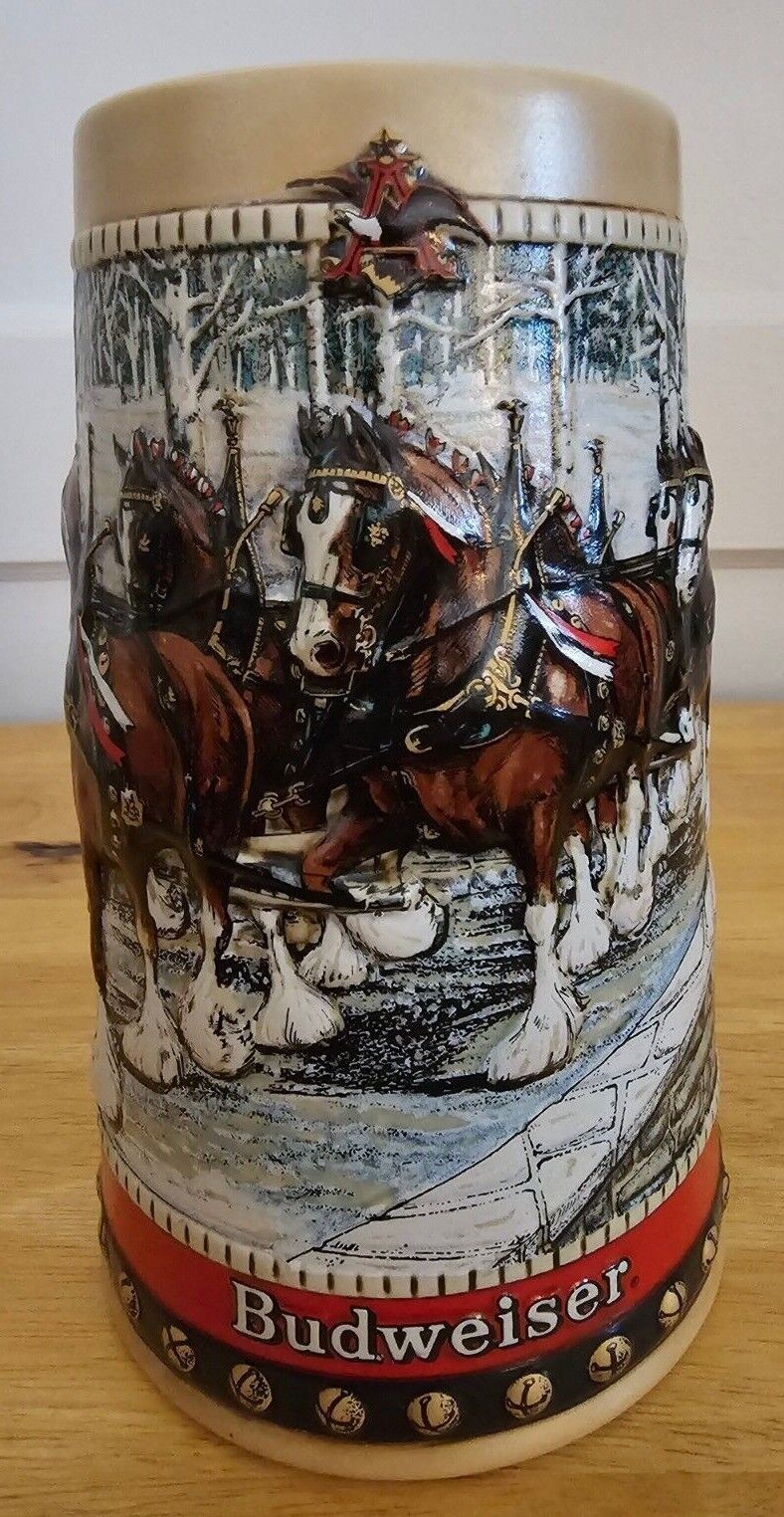 1988  Anheuser Busch  Budweiser Holiday Series- Christmas Beer Stein Clydesdales