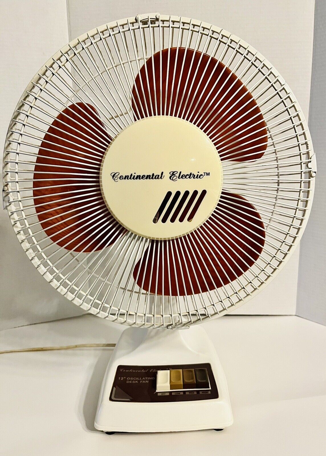 Vtg Continental Electric 12” Oscillating Desk Fan (80s) Amber Blades/3 Spd/WORKS