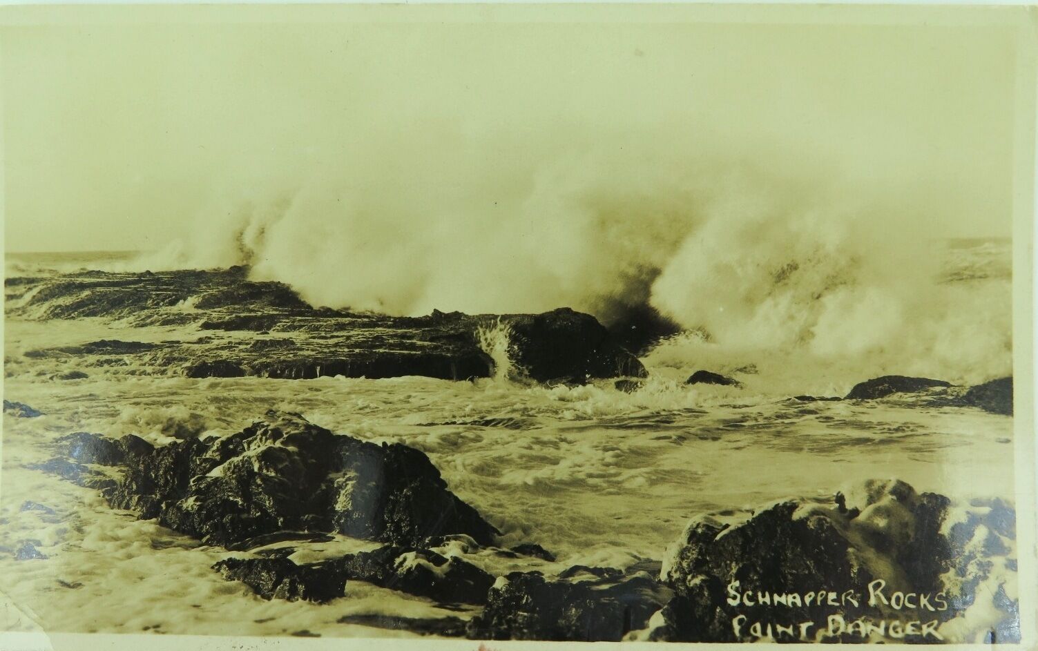 .POINT DANGER , SNAPPER (SCHNAPPER) ROCKS RARE EARLY 1900’S REAL PHOTO POSTCARD 