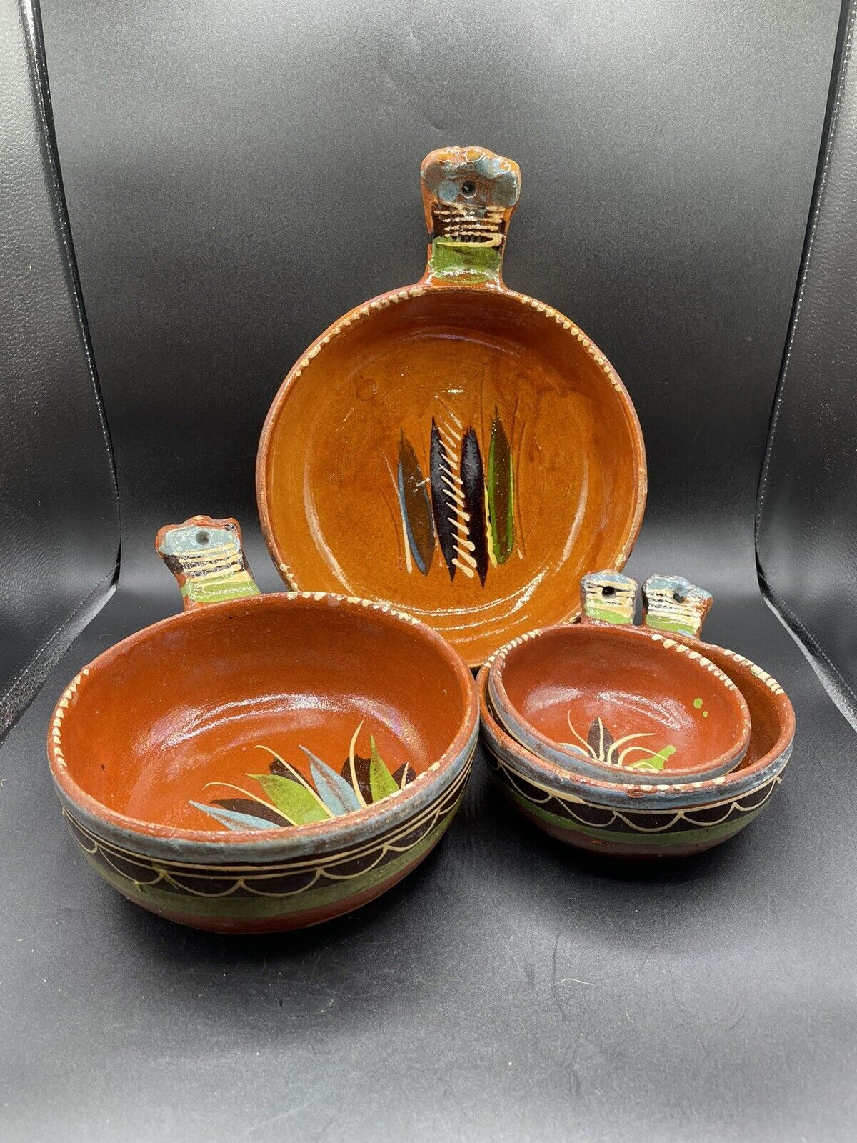 Set 4 Vintage Mexican Terra Cotta Pottery Hand Painted Nesting Bowls Wall Hang