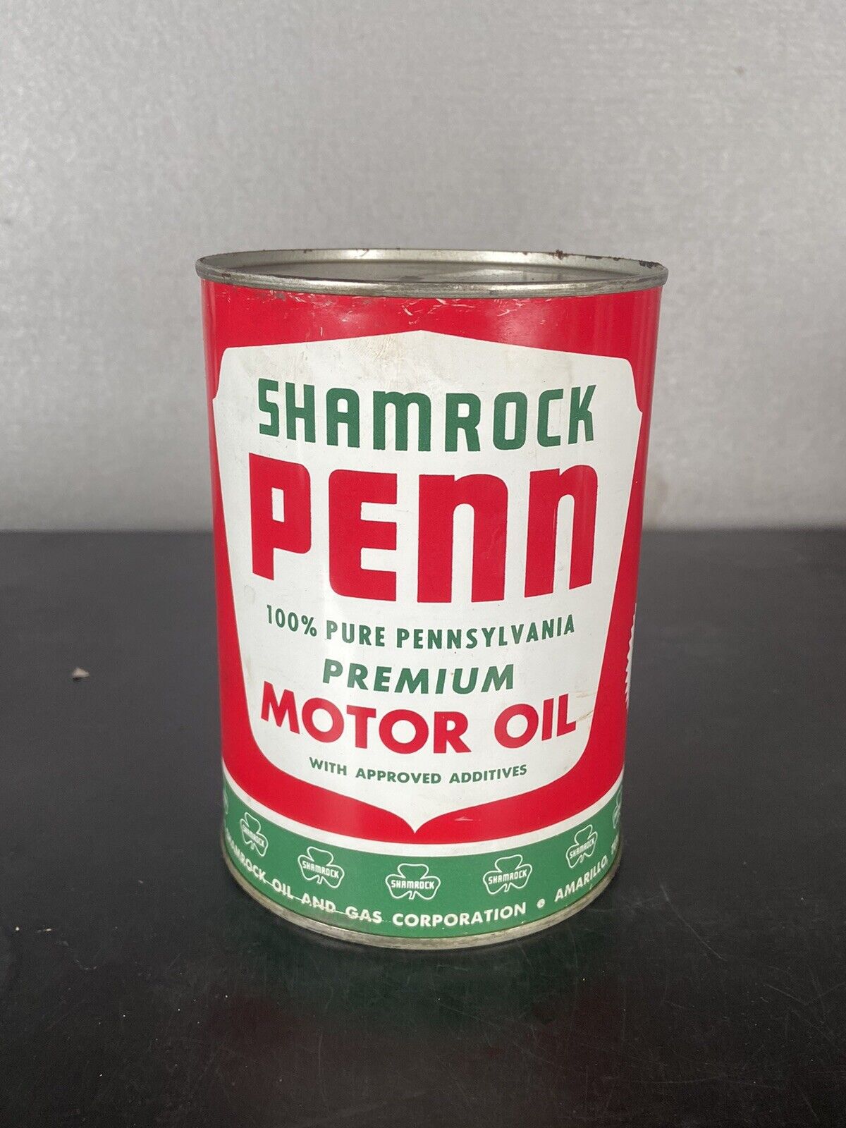 NOS Rare Shamrock Penn 1 Qt Full Metal Motor Oil Can