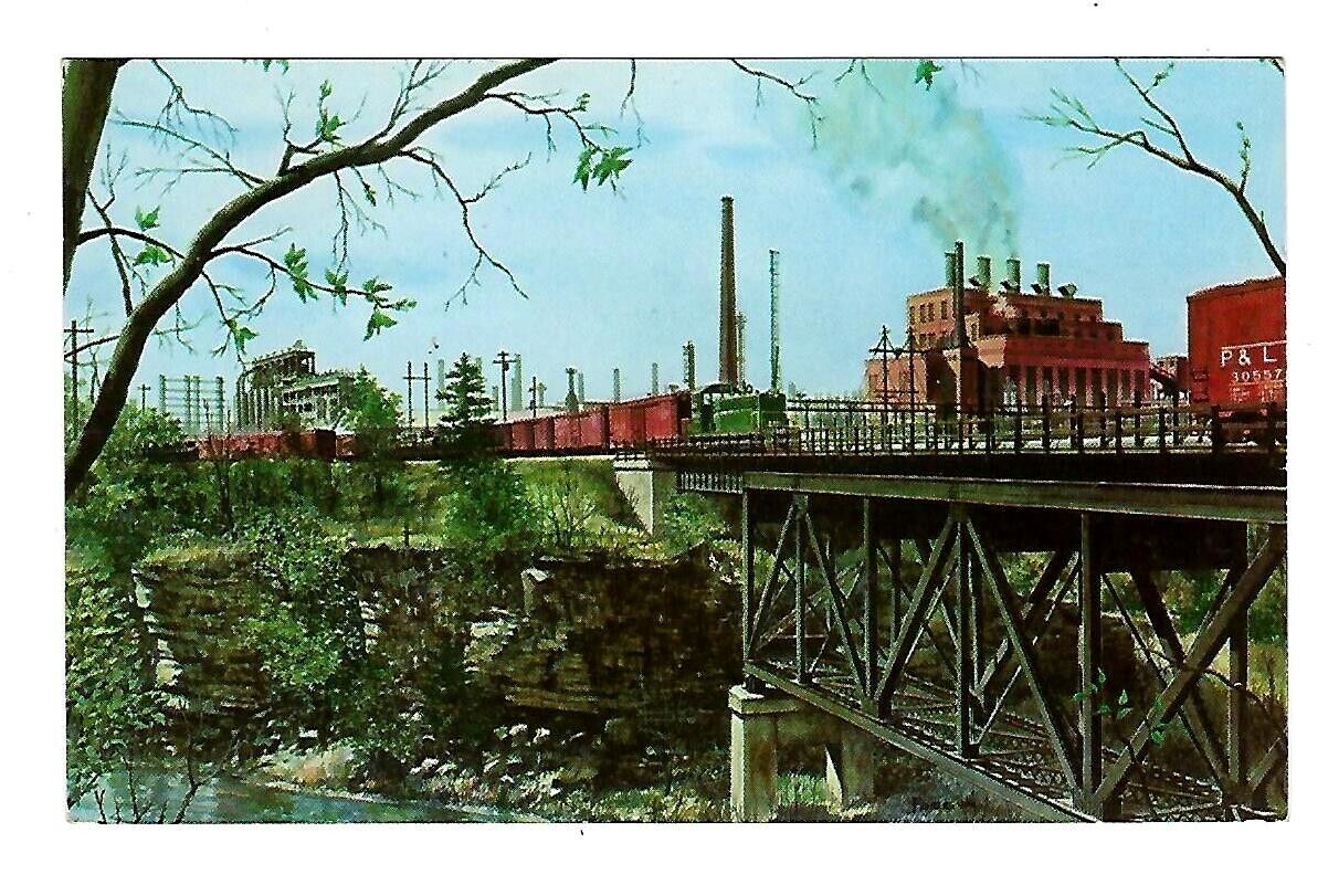 c1960 Chrome Postcard Pittsburgh & Lake Erie Railroad Co. Industrial Switching