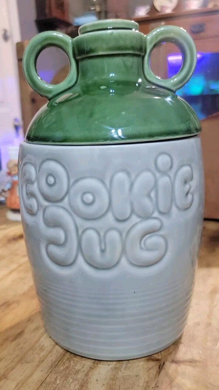 Vintage Rare Green McCoy  Cookie Jug Cookie Jar LLC USA 213