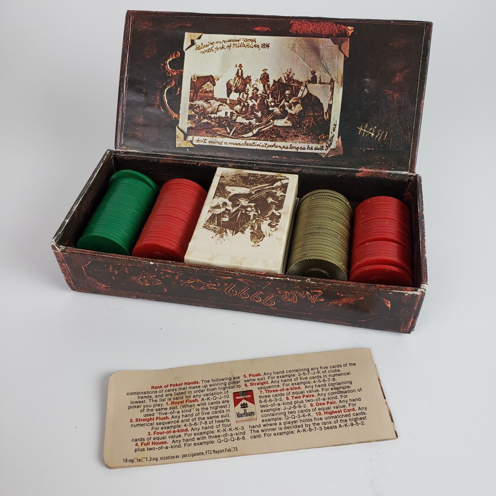 RARE SCARCE Vintage Marlboro Poker Set Complete