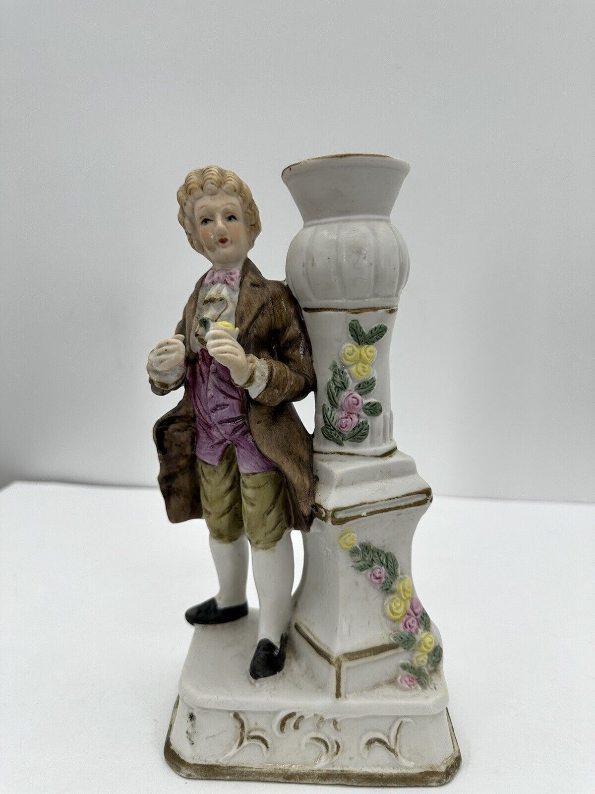 VTG LATE 20TH CENTURY Bisque Porcelain Colonial Man Candleholder 