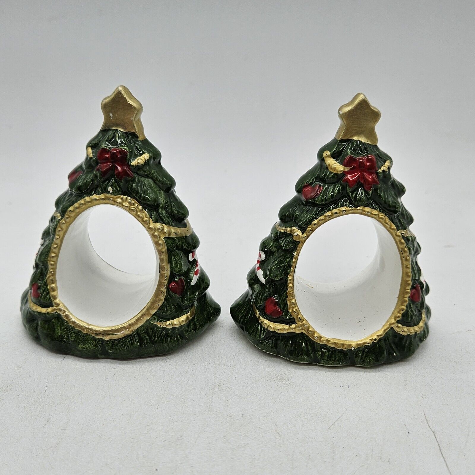 Vintage Ceramic Green/Red/Gold Christmas Tree With Star Napkin Ring Holders 