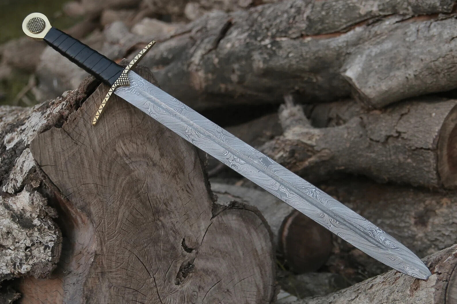 Damascus steel sword custom handmade with leather sheath, gift for him