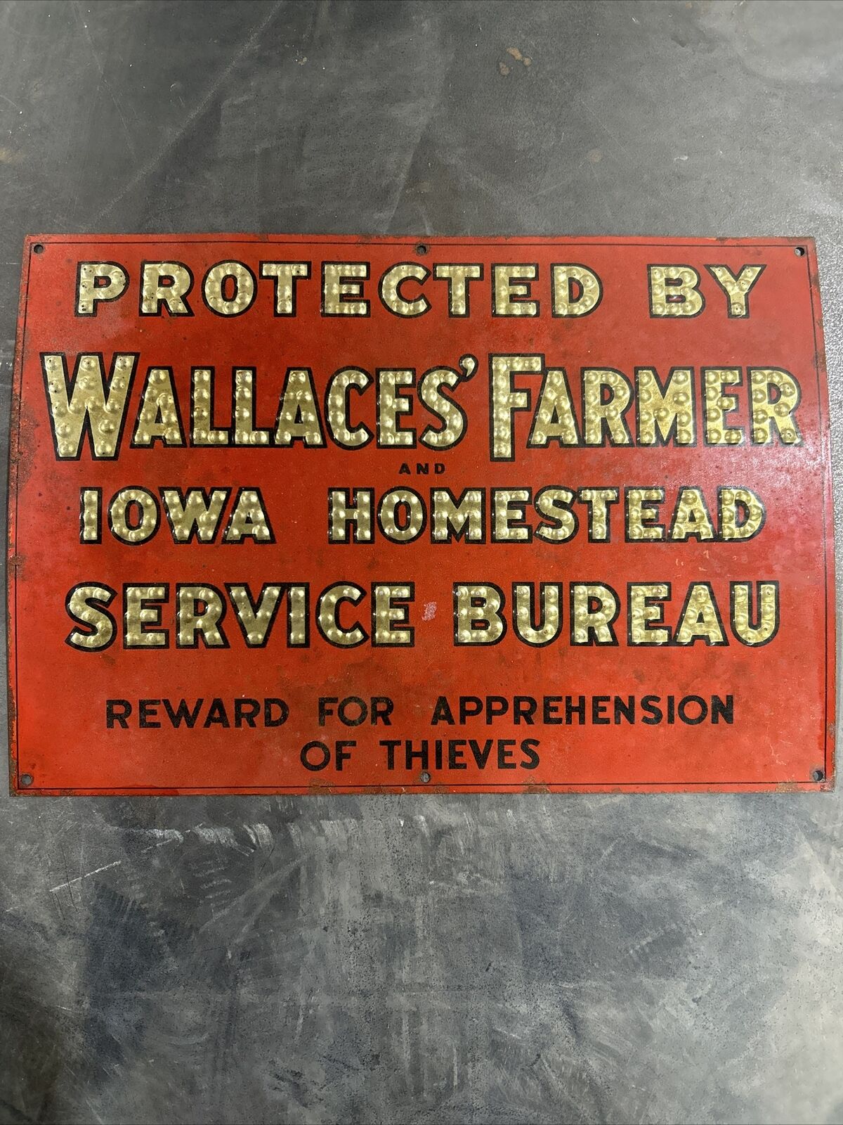 Vintage Rare Wallace's Farmer Iowa Homestead Service Bureau Metal Sign