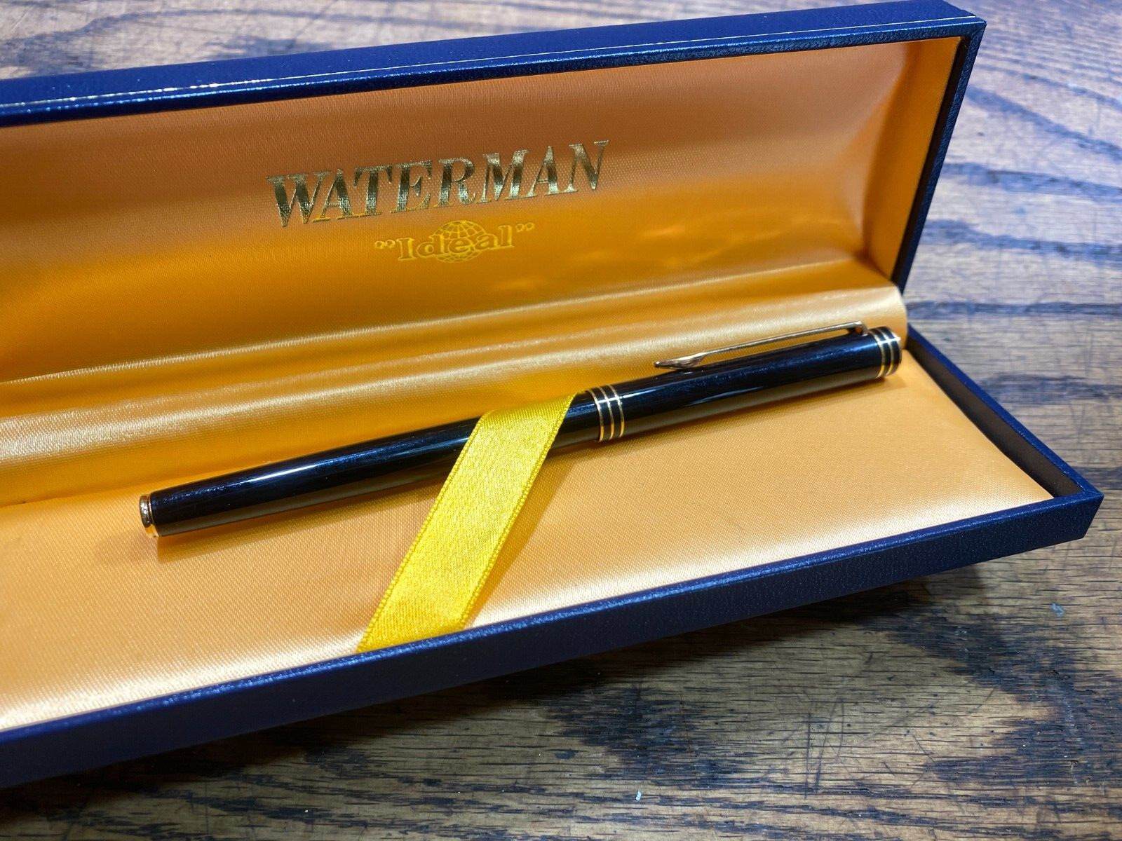 Waterman Ideal Fountain Pen -  18k Gold Nib in Original Presentation Box