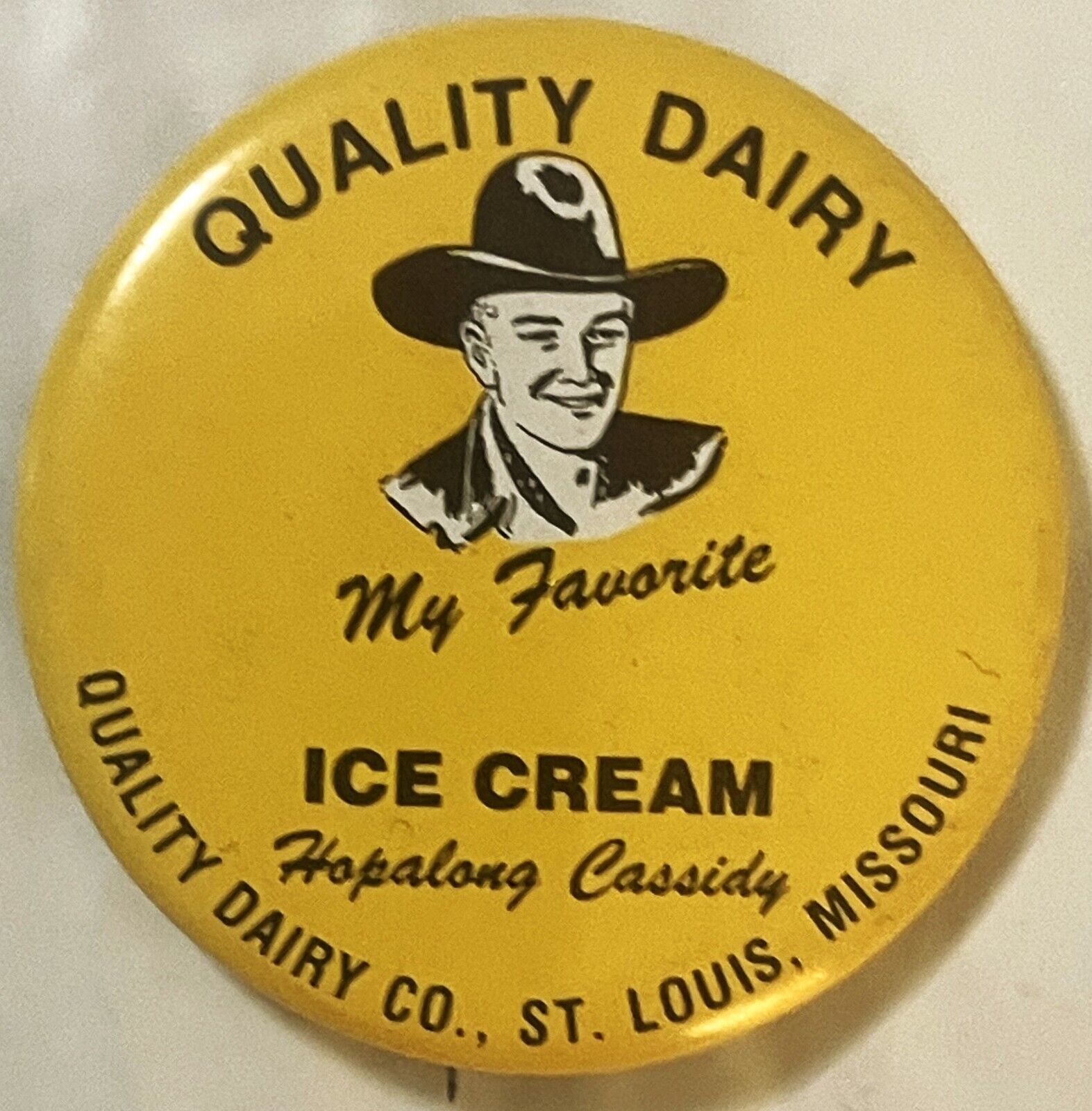 Antique Vintage 1950 Hopalong Cassidy 🍨 Pin, Quality Dairy Co. St Louis, MO