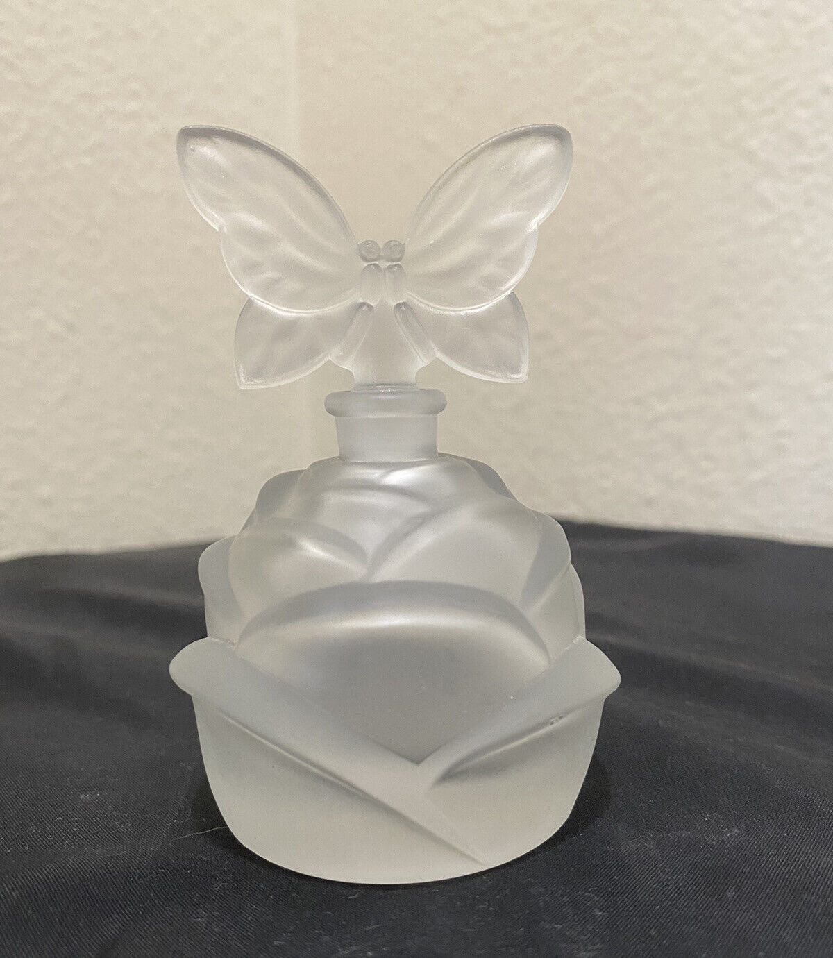 VTG French Perfume Bottle Frosted Glass Butterfly Stopper On Rose Dainty 3.5”