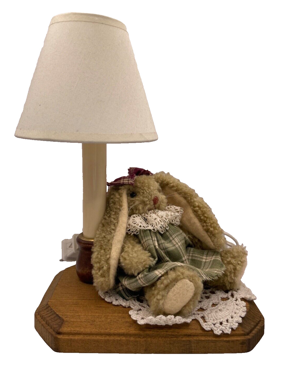 Vintage Adorable Bunny Accent Lamp- Preowned