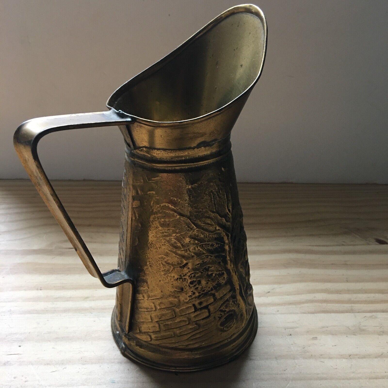 Vintage 1930s Brass Embossed Pitcher Jug w/ Handle Made In England 8\