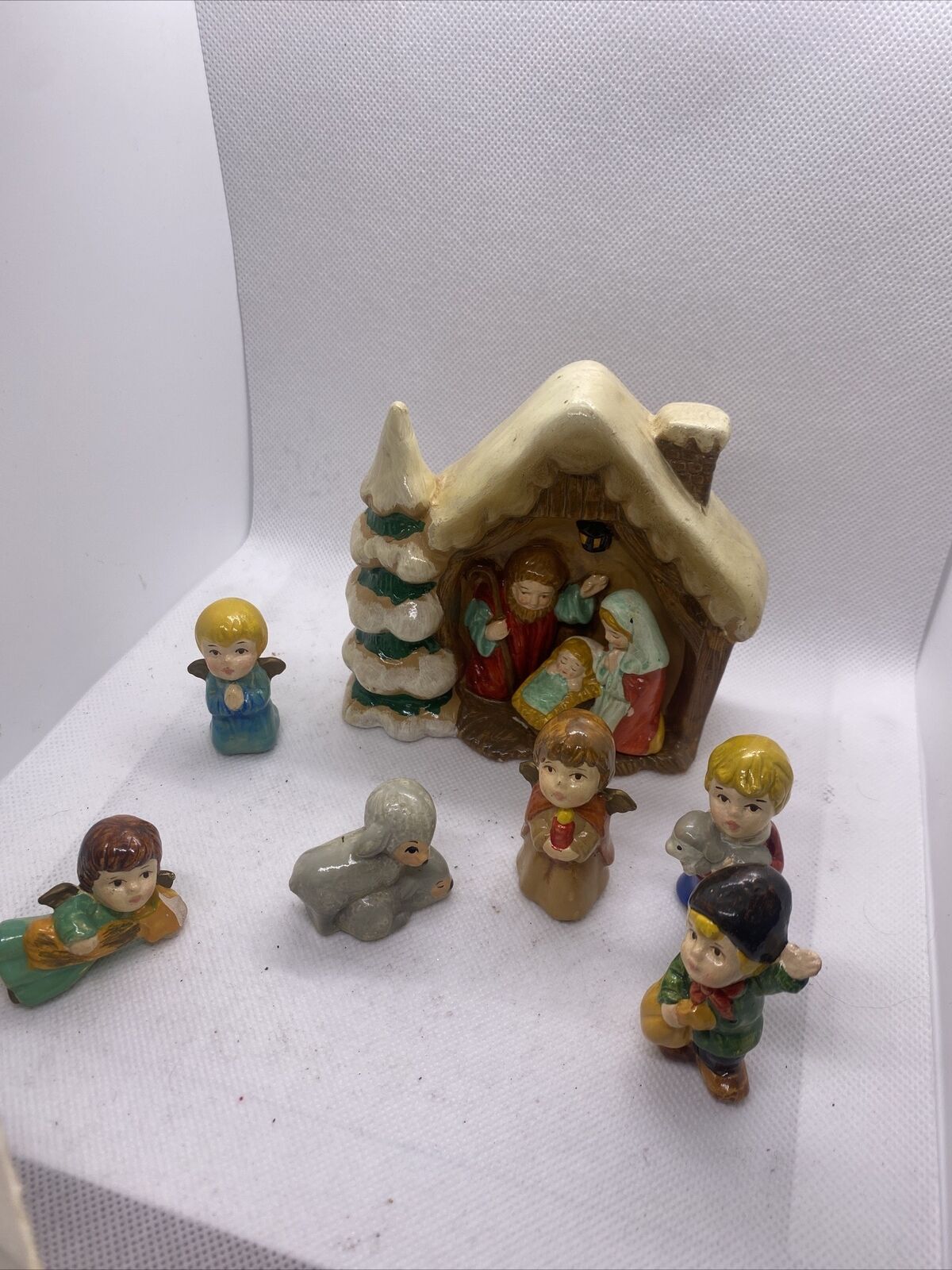 nativity Vintage set seven Pieces (one Is Missing) Made In Sri Lanka