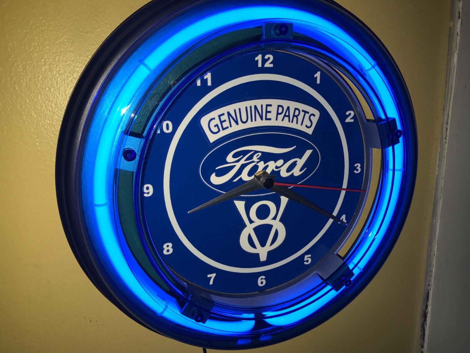 Ford V8 FoMoCo Motors Auto Garage Man Cave Neon Wall Clock Sign