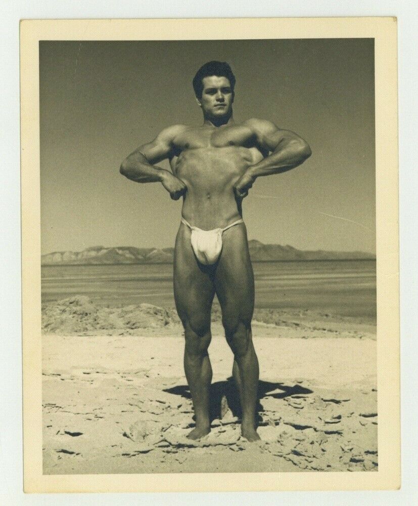 Bruce of LA 1950 Original Beefcake Photo Gay Interest Bulge Physique Hunk Q7335
