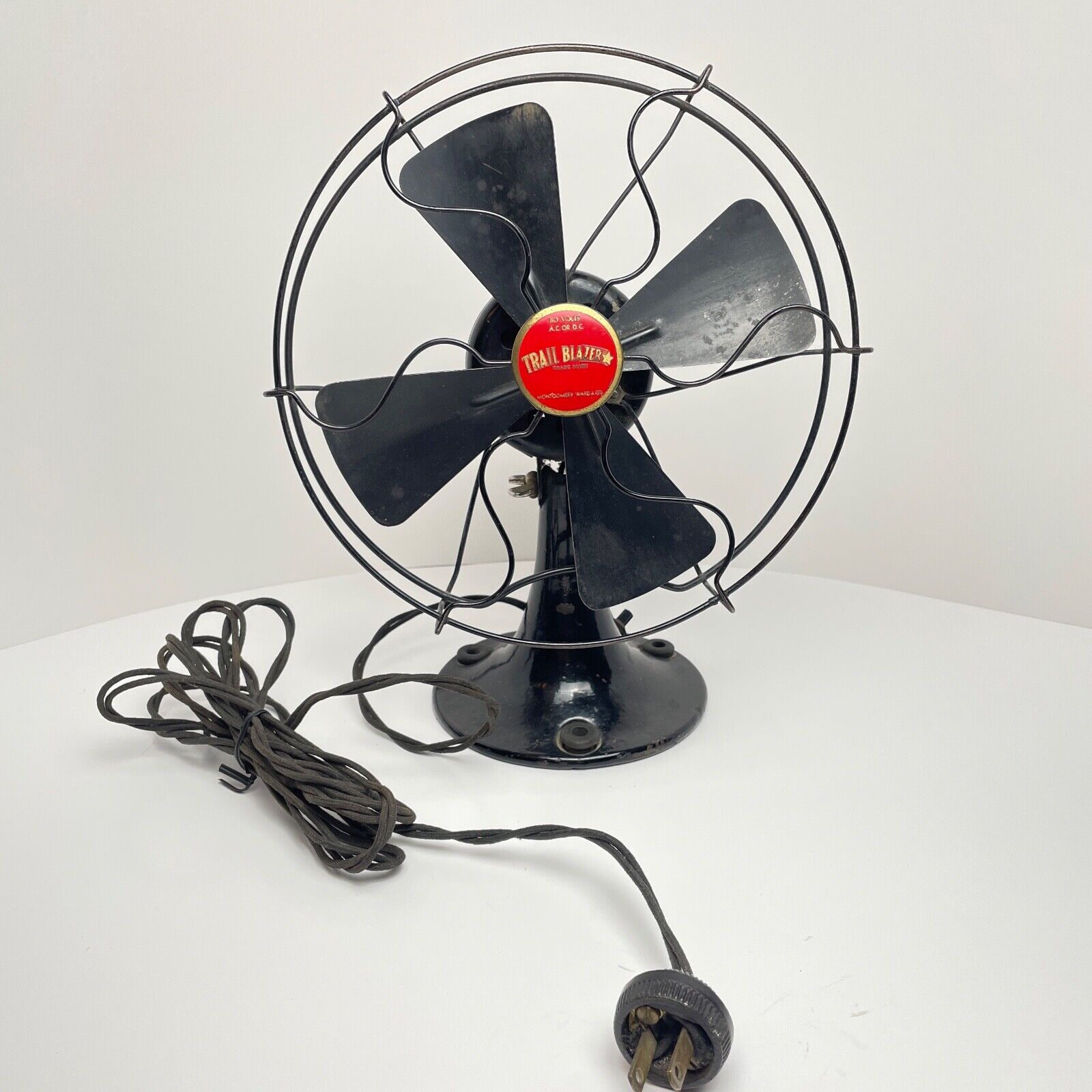 Vintage Montgomery Ward Trail Blazer Electric Fan Original - Untested AS IS